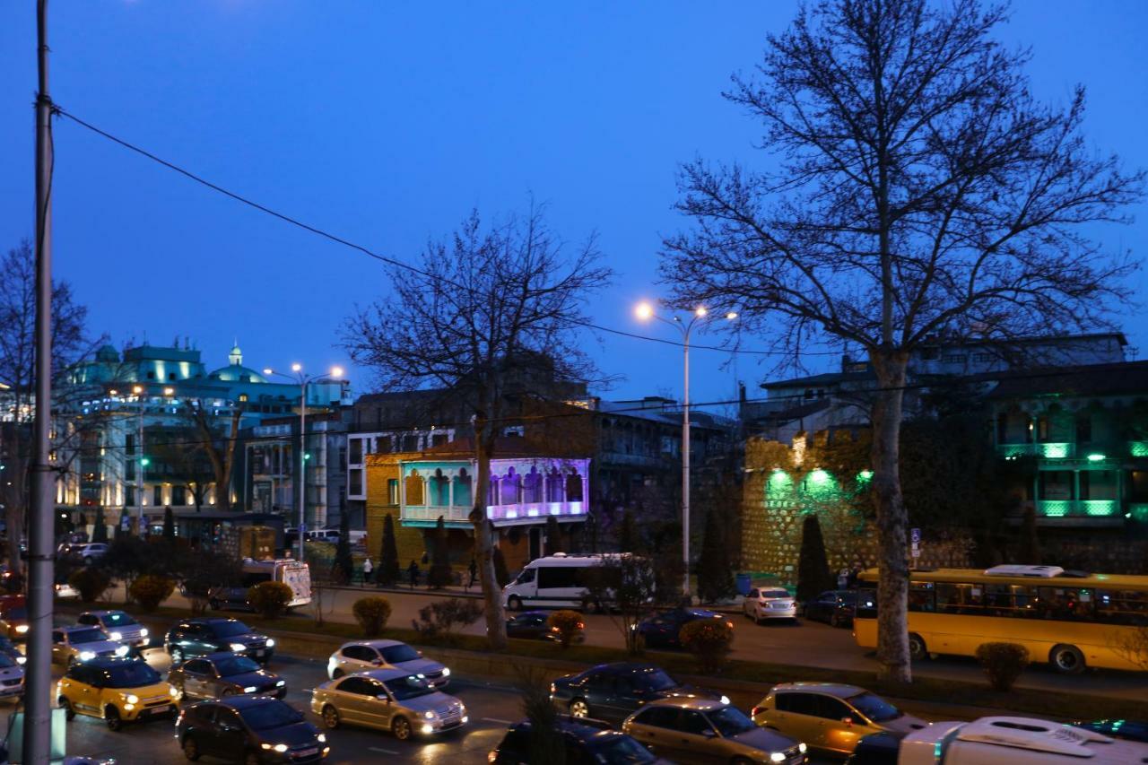 City Center Apartment Tbilisi Luaran gambar